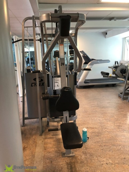 Rowingmaskin – Sittande Rodd med bröstdyna Cybex - Bild10.jpg