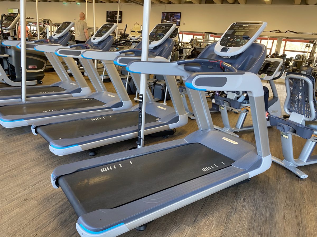 Köpguide - Löpband i Gymkvalitet - Precor TRM 885 (1)