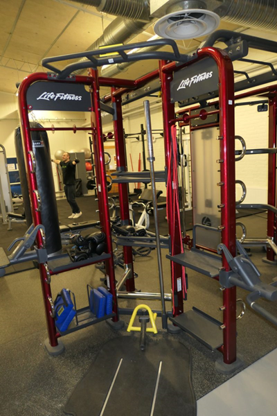 Synrgy 360XM Mix-Package-”Candy-Apple-Red” - Life-Fitness-Synrgy-360-XM-4-scaled.jpeg