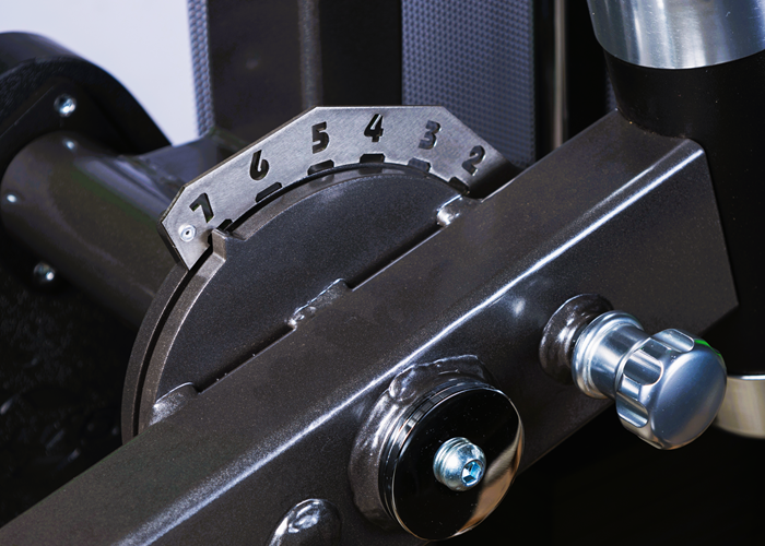 Lårcurl Liggande GrandMaster Premium-PRO - Bencurl liggande Gym80-2024-5.png