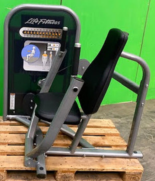 Magmaskin Life Circuit - bröstpress-chestpress life circuit.jpg