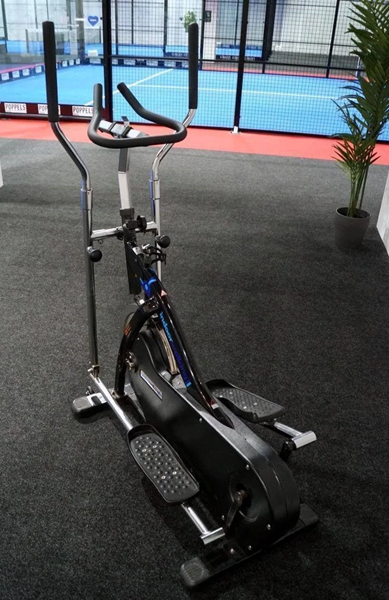 Indoor Walking2- Mindre Cross trainer - crosstrainer-indoor-w-l.webp