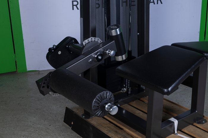 Legcurl liggande Icarian Precor - 4.png