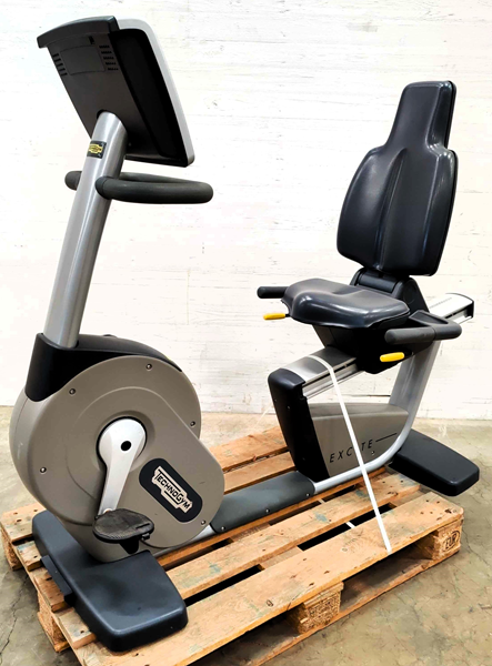 Recumbent bike Technogym Excite700 - Motionscykel TechnoGym Excite-9.jpeg (1)