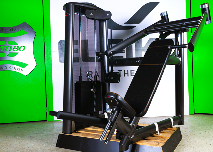 Chestpress Insignia LifeFitness   - Bröstpress vinklad Gym80-2024-20.png