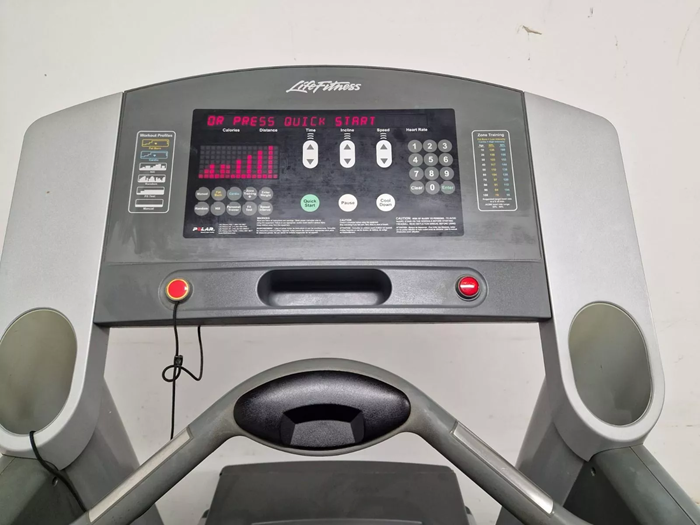 Löpband LifeFitness 95Ti - Löpband-lifefitness1.jpeg