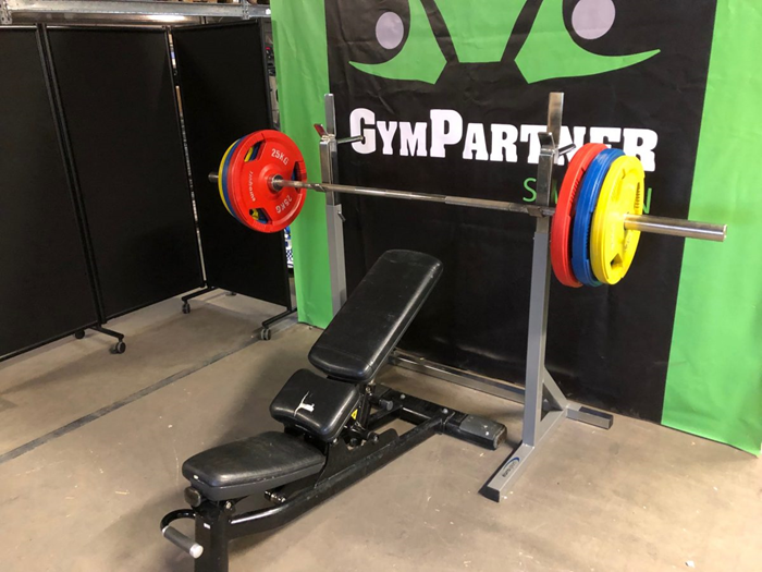 Hemmagym-Hög gymkvalitet Lifefitness - Life-Fitness-HG1-2.jpg