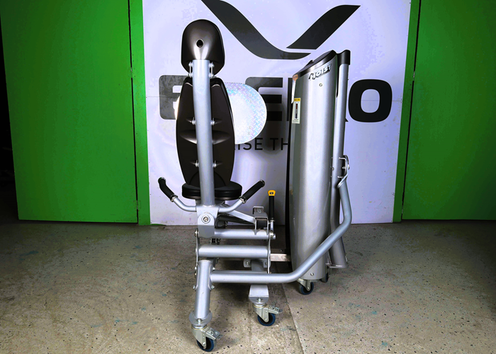 Sittande Benpress GrandMaster PRO - BENPRESS Hoist Gymmaskiner i nyskick 2024 (20).jpg