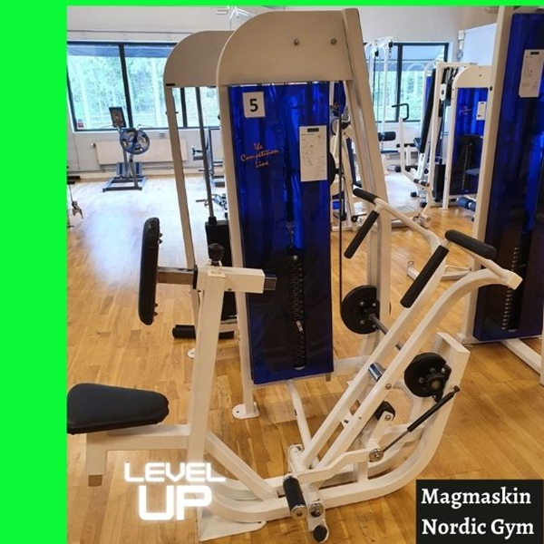 Rowingmaskin med bröststöds-dyna CL Fitness-Precor - Magmaskin Nordic Gym  (1).jpg