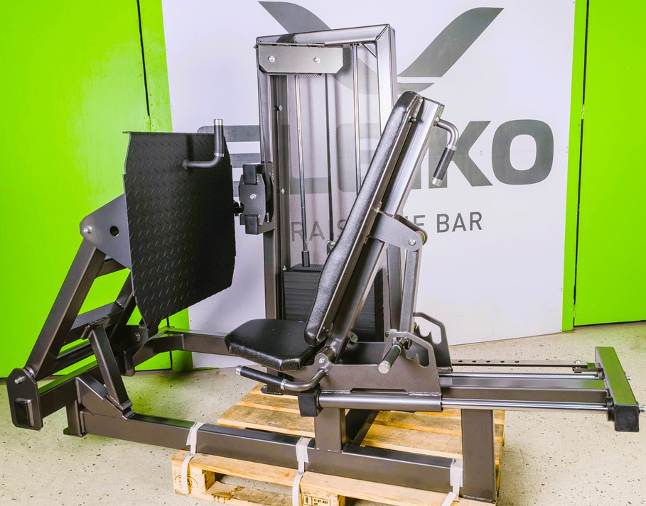 Vi på GymAuktioner och GymPartner med grundaren Martin Maximus, har fler än 700 begagnade gymmaskiner och nu även nya Gym80 maskiner för ett komplett Gym