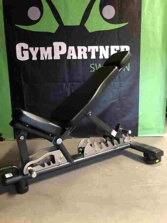 Träningsbänk i hög gymkvalitet - Allstrength-Ställbar-bänk-8-e1550660166895.jpg