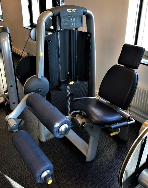 Leg curl-Bencurl Selectionline Technogym - Leg-curl-Technogym-3.jpg