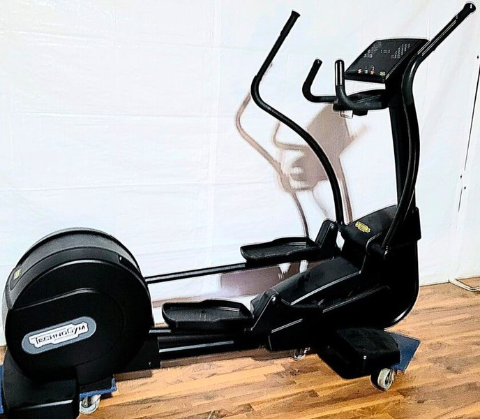 Crosstrainer Excite Syncro 700Sp - Crosstrainer Excite Syncro 700Sp Black Edition-40 (1).jpg