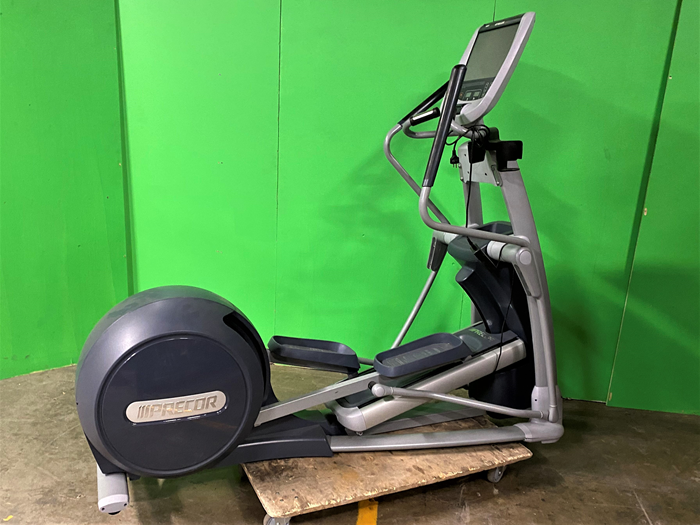Crosstrainer Precor EFX 576i - Crosstrainer 576i Precor 1 (3).jpg