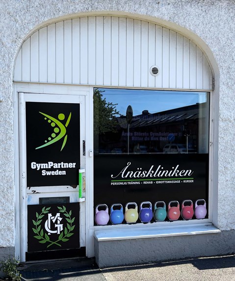 ör Mia Hederström är det träning på Ånäskliniken i Bagaregården som gäller