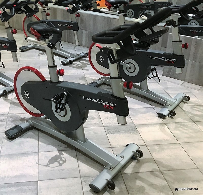 Stationary Bike Lifecycle 5500r For Sale Life Fitness LC-4500R