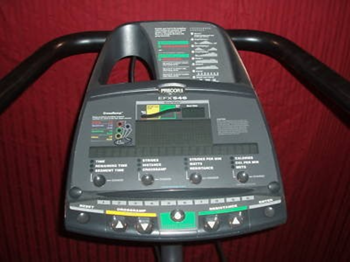 Crosstrainer Precor 546 EFX - Crosstrainer Precor 546 EFX1.jpg